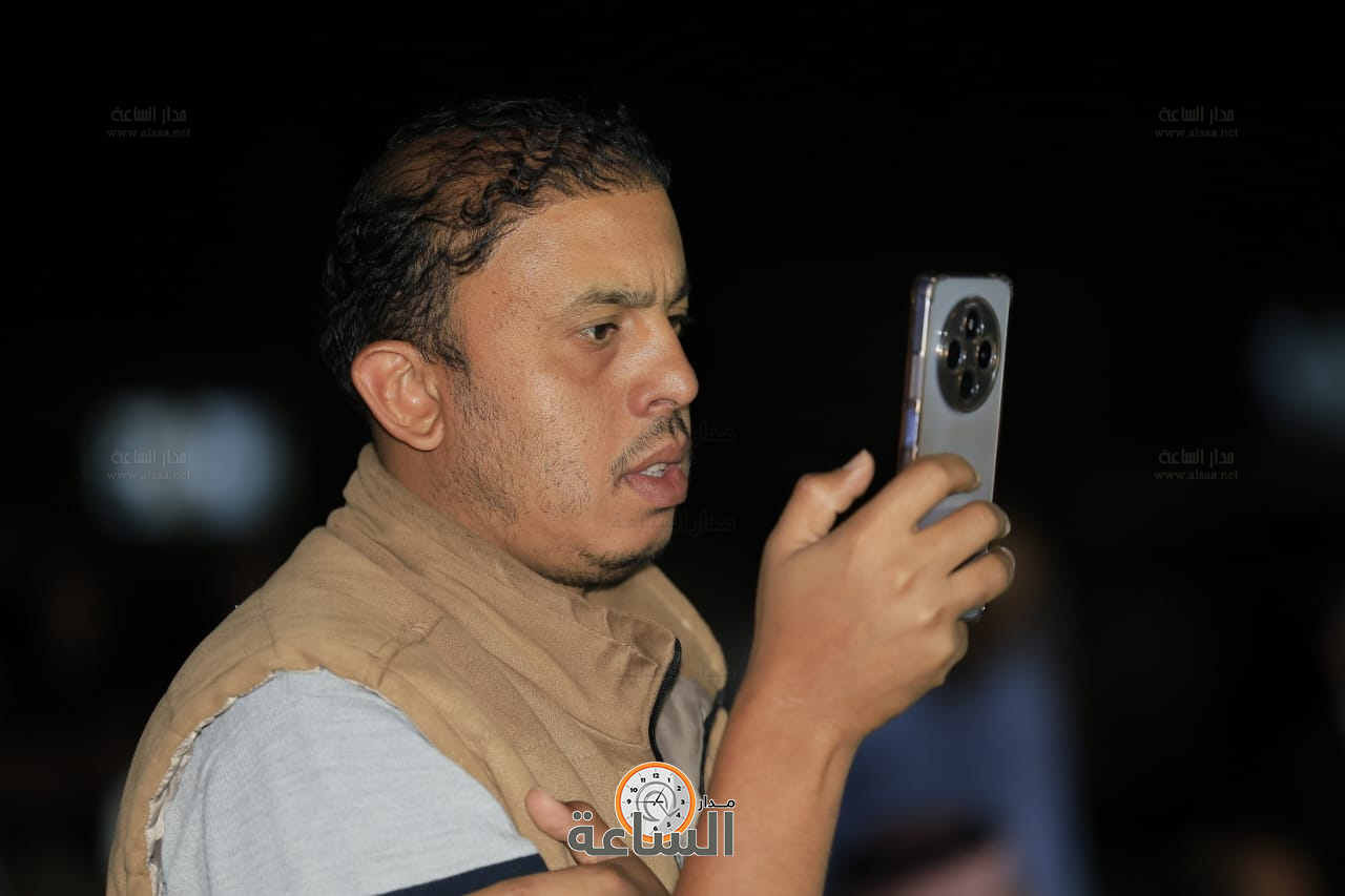 Madar Al-Saa Images 0.3877956608746497