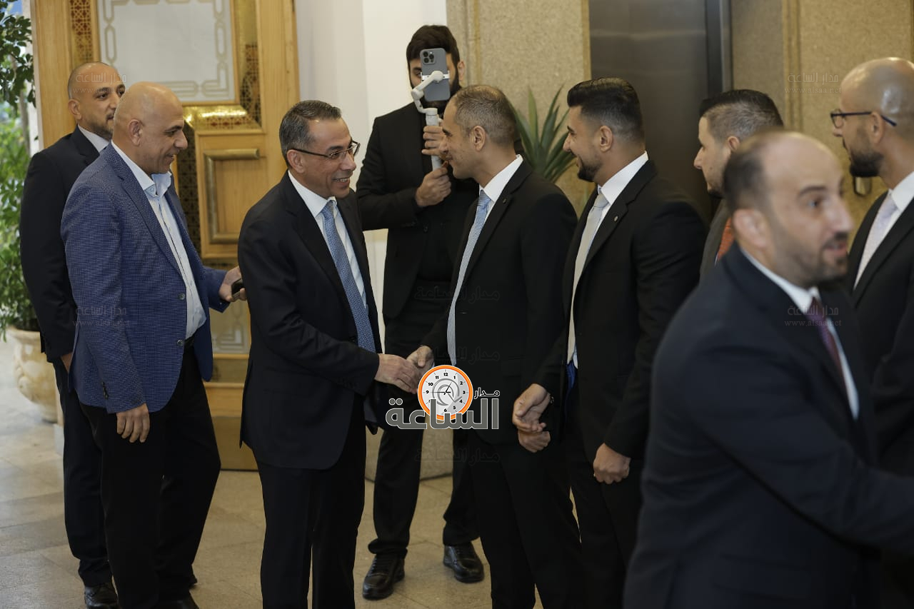 Madar Al-Saa Images 0.7590475424208164