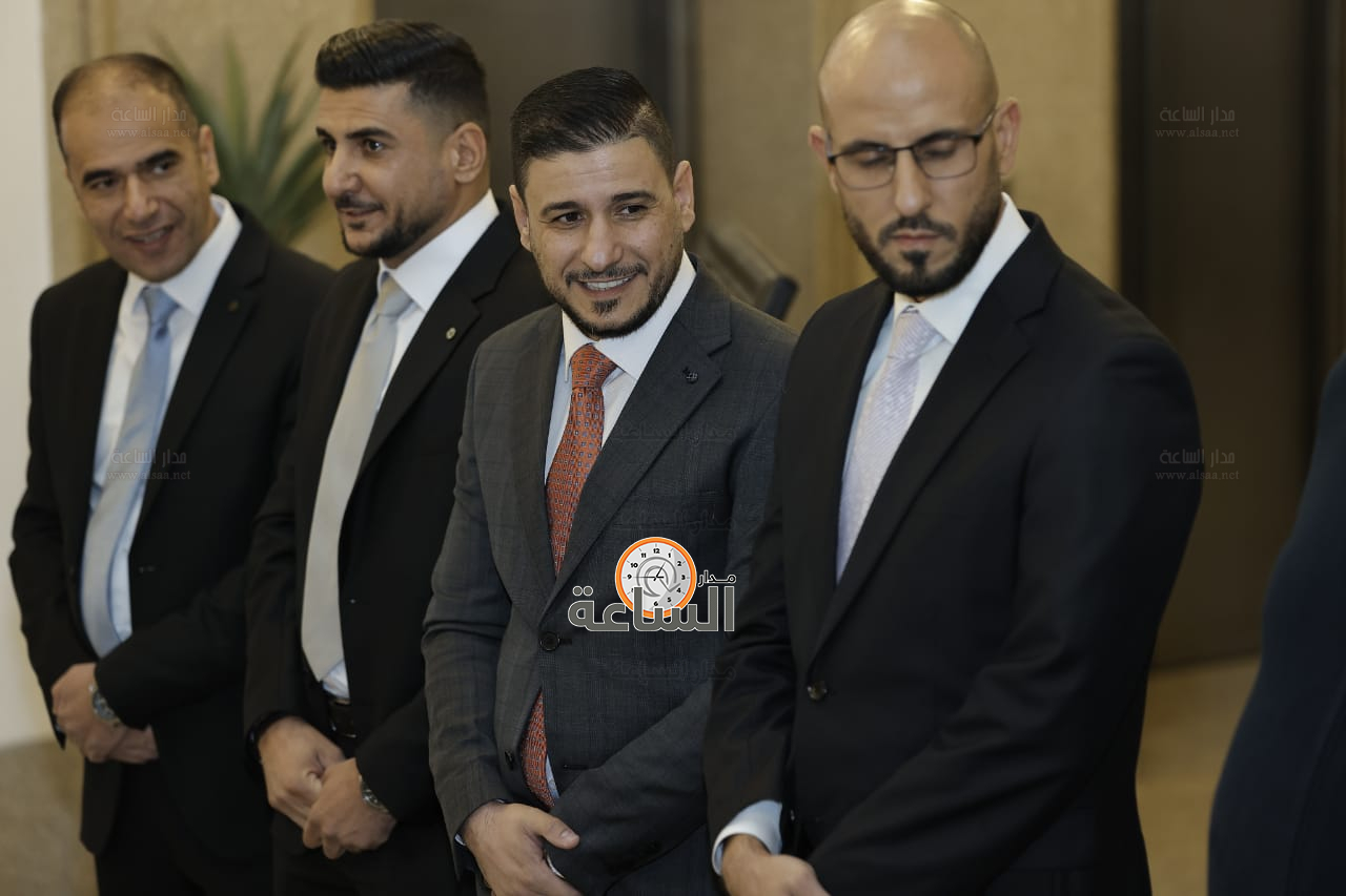 Madar Al-Saa Images 0.7308353954684201