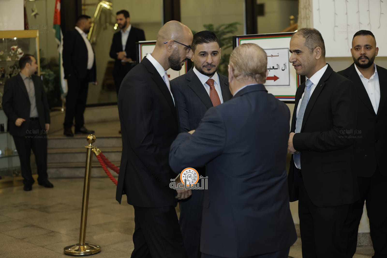 Madar Al-Saa Images 0.40094444827075293