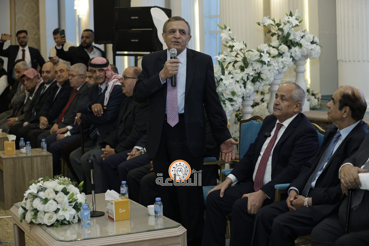 Madar Al-Saa Images 0.42964307213496855