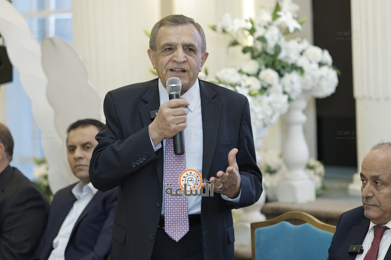 Madar Al-Saa Images 0.24212788658851958