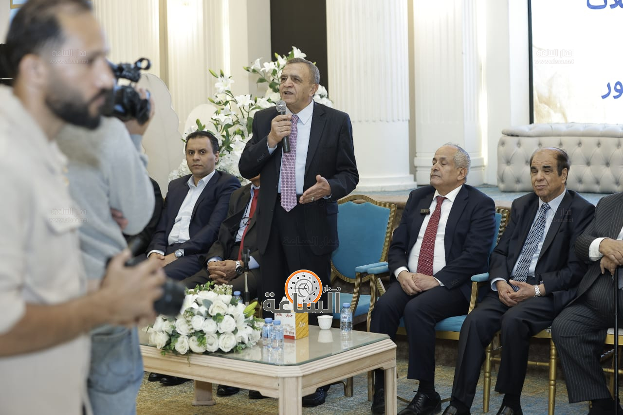 Madar Al-Saa Images 0.6719813829959937