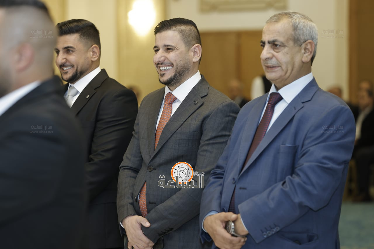 Madar Al-Saa Images 0.06215748085207273