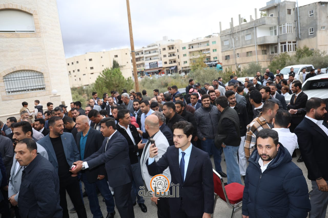 Madar Al-Saa Images 0.685965789977756