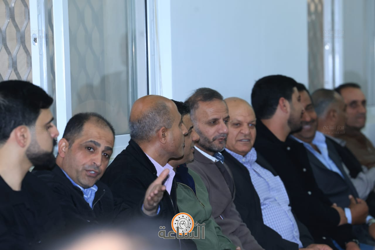 Madar Al-Saa Images 0.2993767915279639