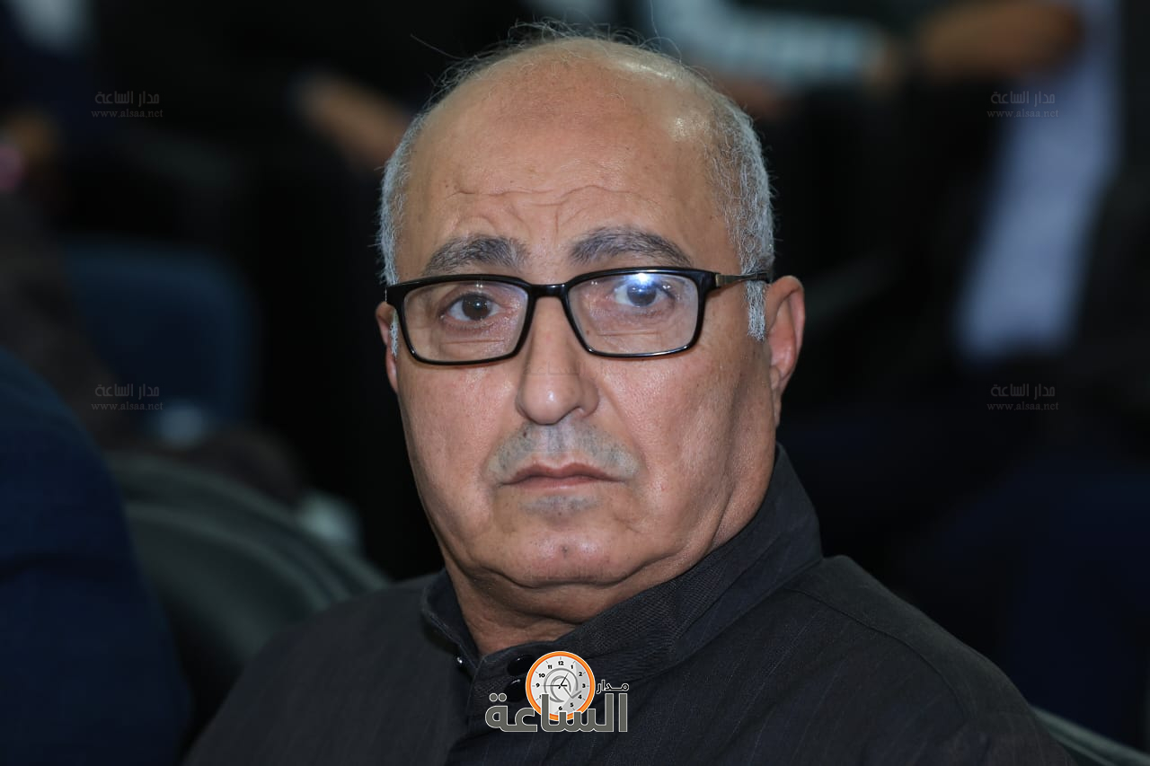 Madar Al-Saa Images 0.7670619456480315