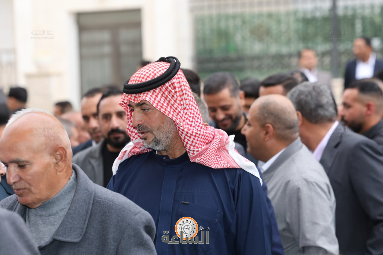 Madar Al-Saa Images 0.7448793196378612