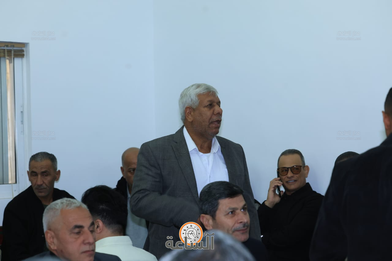 Madar Al-Saa Images 0.47273508111158424