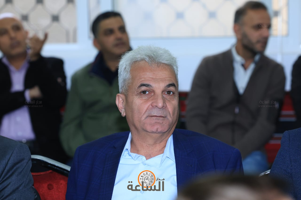 Madar Al-Saa Images 0.7501707819685499