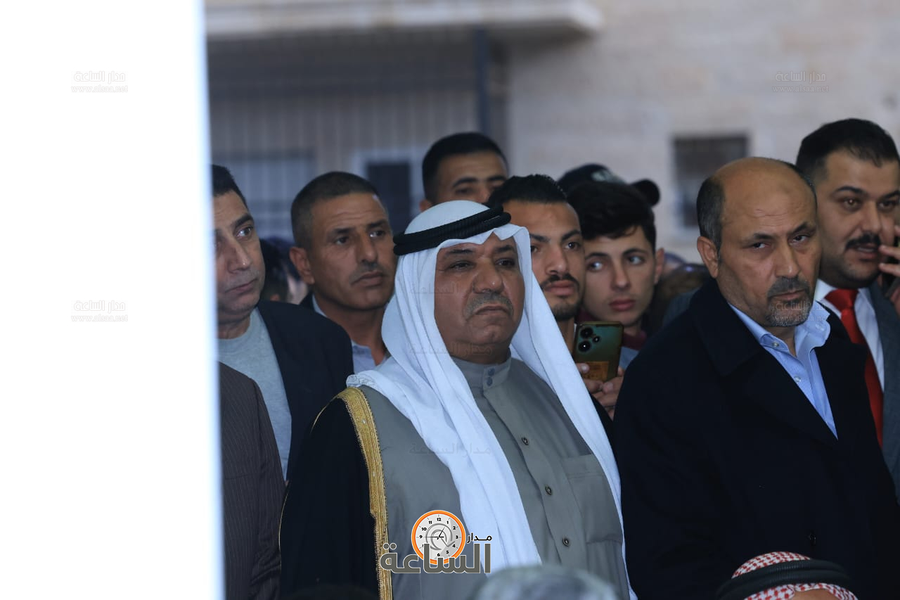 Madar Al-Saa Images 0.17365963777522186