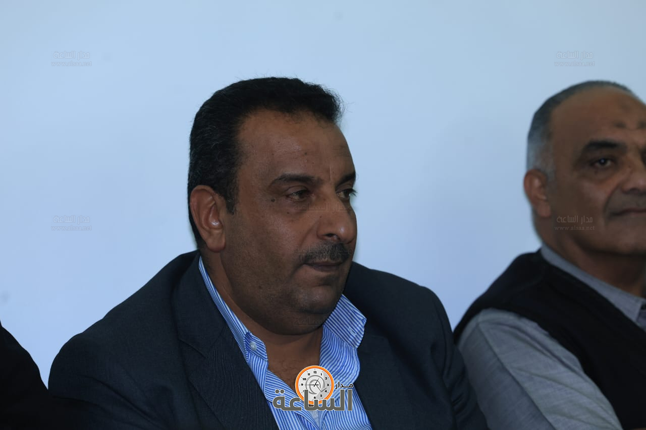 Madar Al-Saa Images 0.46336119141168275