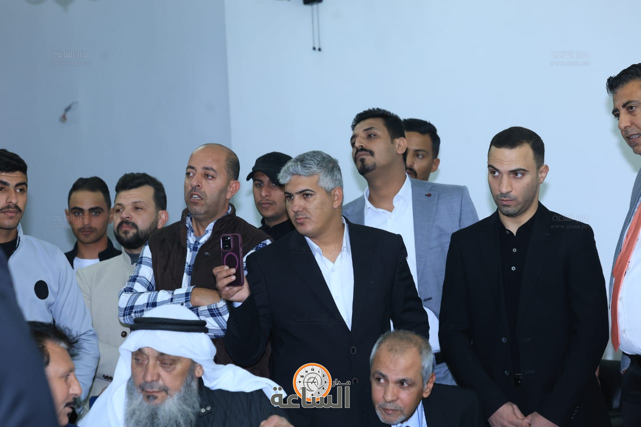 Madar Al-Saa Images 0.06561088470812615