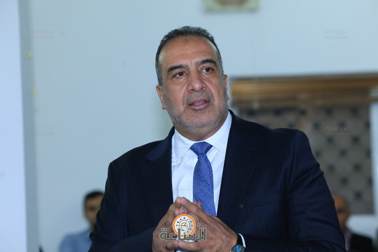 Madar Al-Saa Images 0.7195375634435581