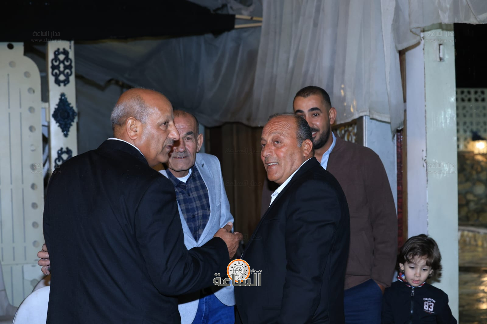 Madar Al-Saa Images 0.902766739228675