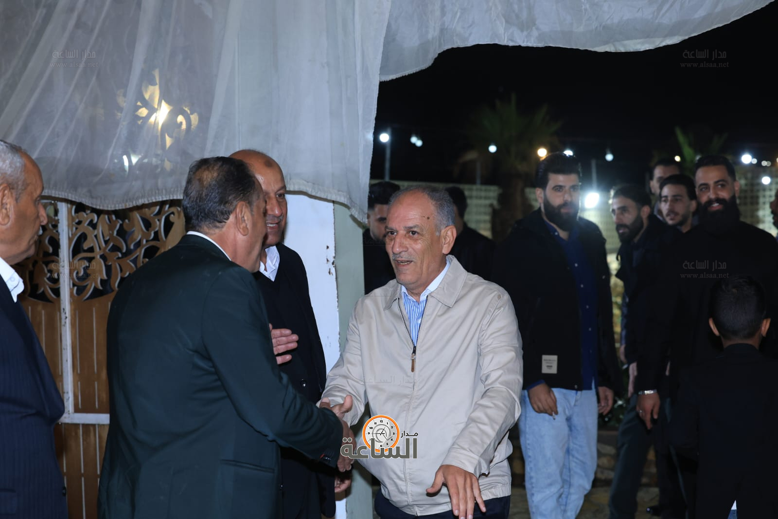 Madar Al-Saa Images 0.10537840027852341