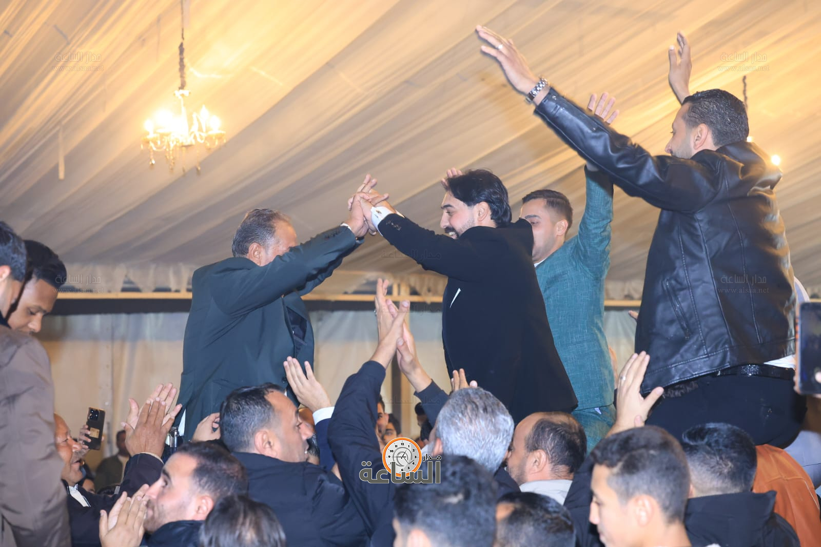 Madar Al-Saa Images 0.9665288408585174