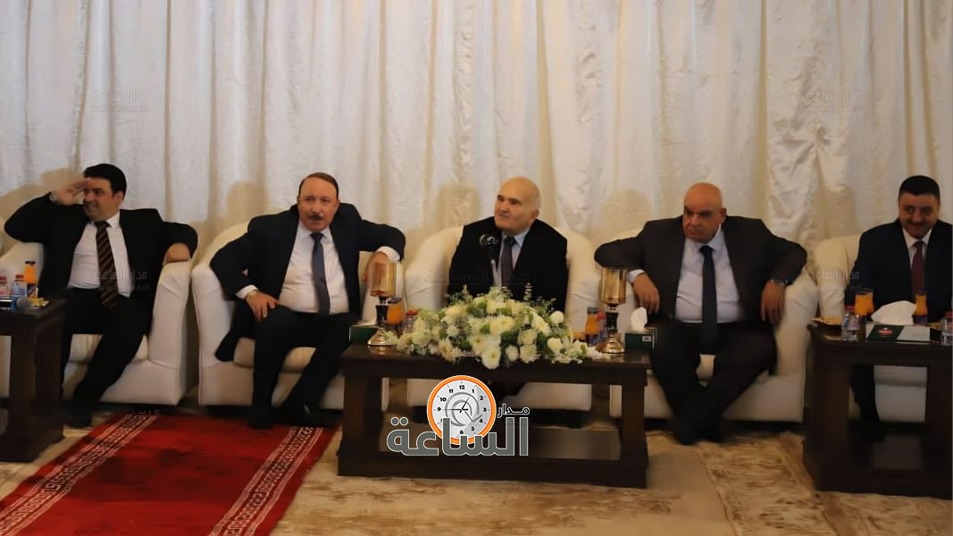 Madar Al-Saa Images 0.32432371210021005