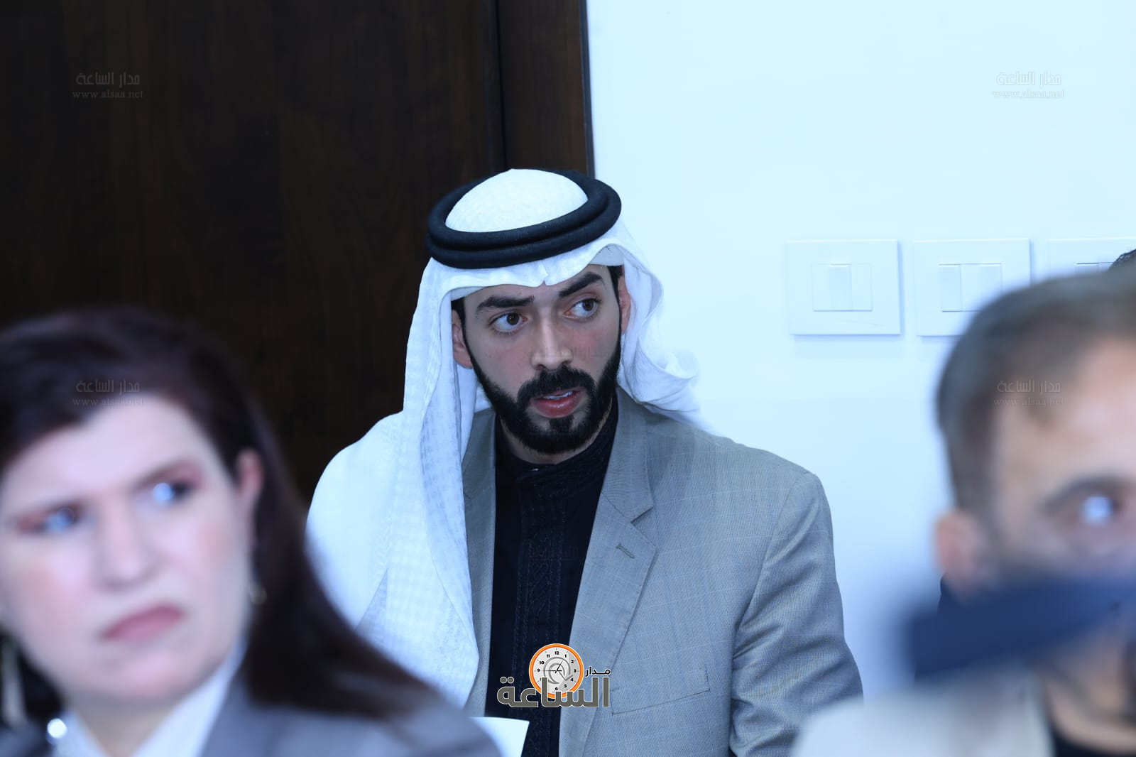 Madar Al-Saa Images 0.9397938405492355