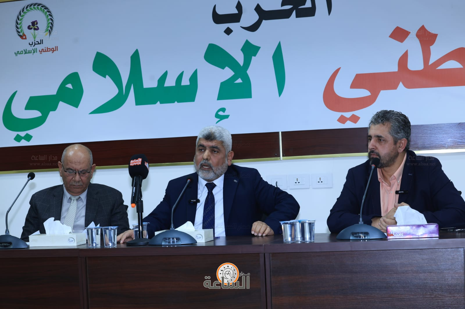 Madar Al-Saa Images 0.4190692646708847