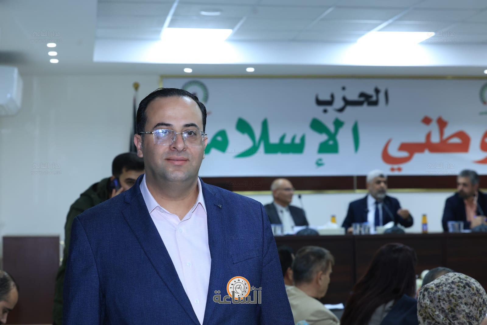 Madar Al-Saa Images 0.9805903572912835