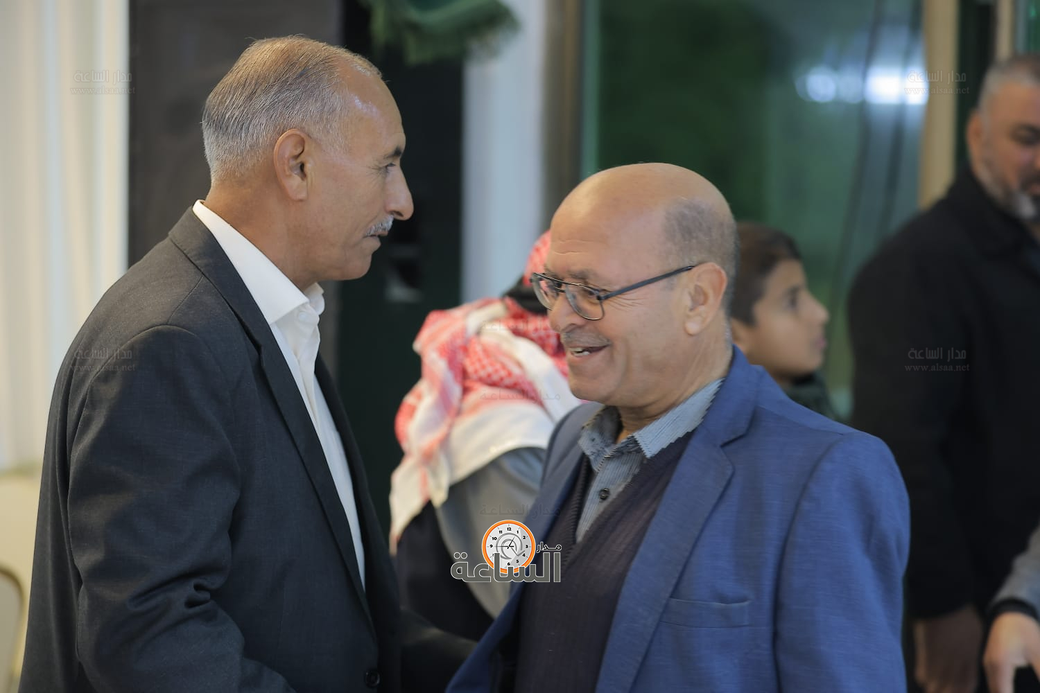 Madar Al-Saa Images 0.9020807645120925