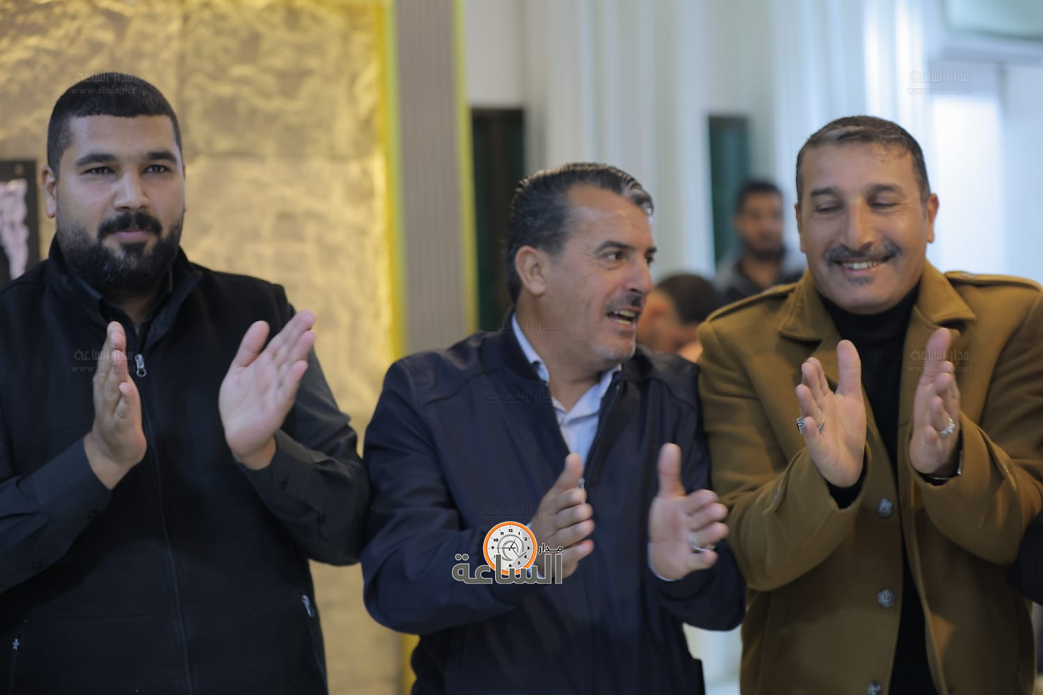 Madar Al-Saa Images 0.4210895750838236