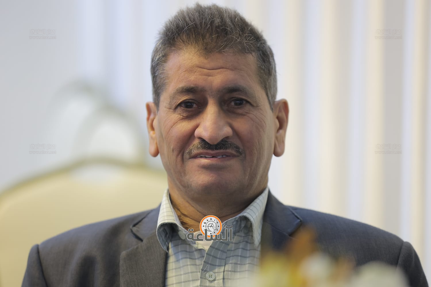 Madar Al-Saa Images 0.6180136303434944