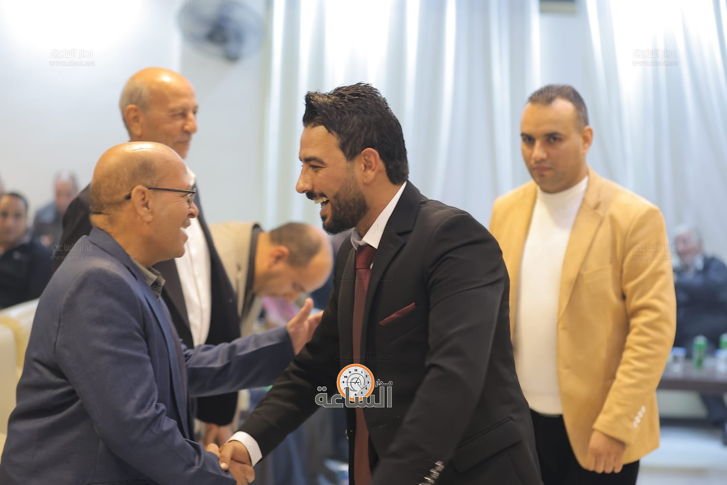 Madar Al-Saa Images 0.7609376643719477