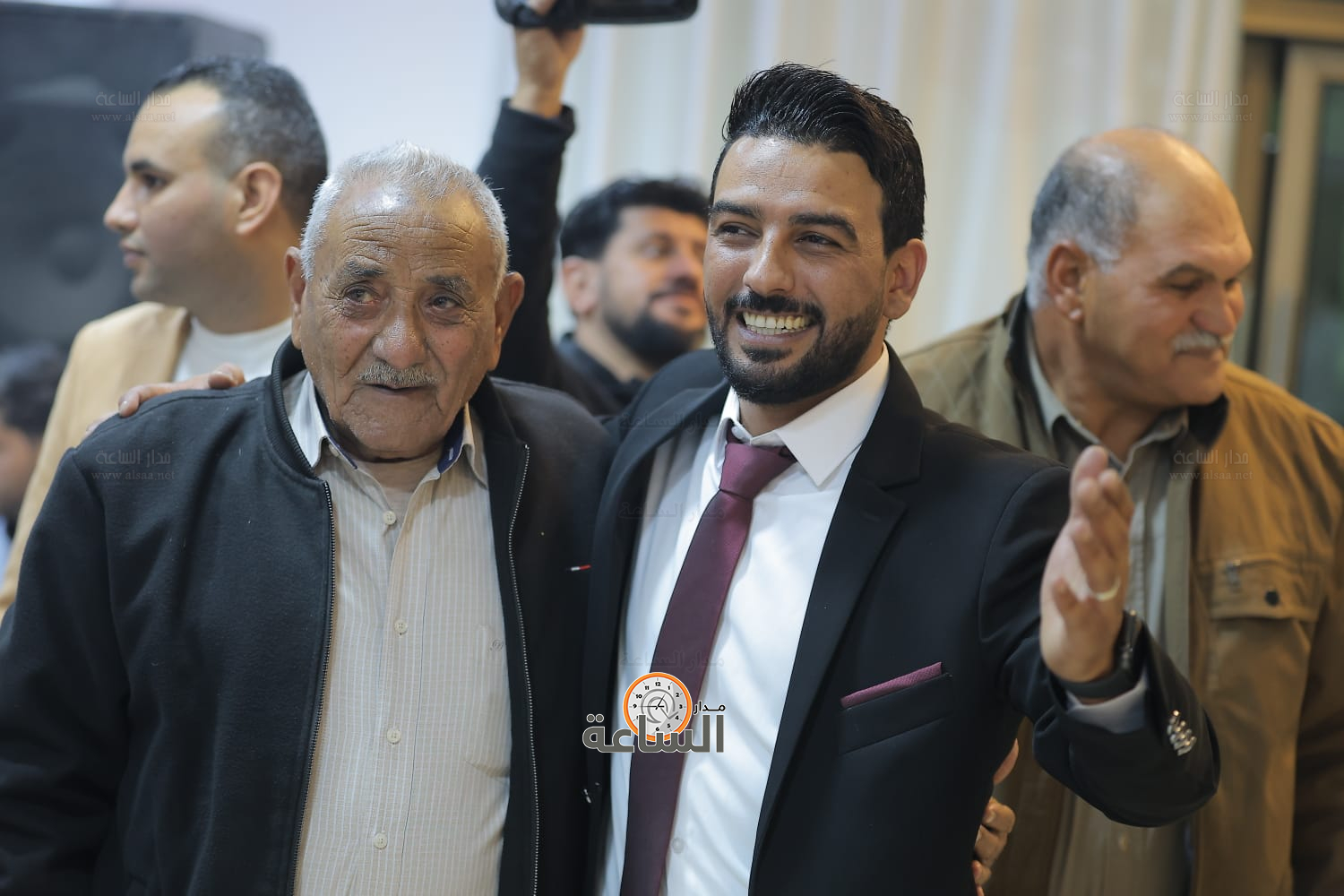 Madar Al-Saa Images 0.5148210271021328