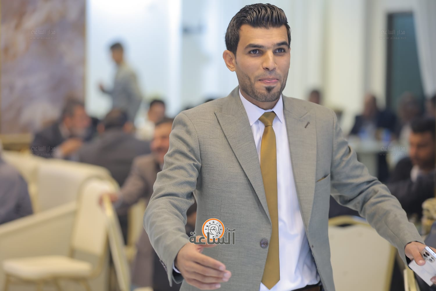 Madar Al-Saa Images 0.7834359767998081