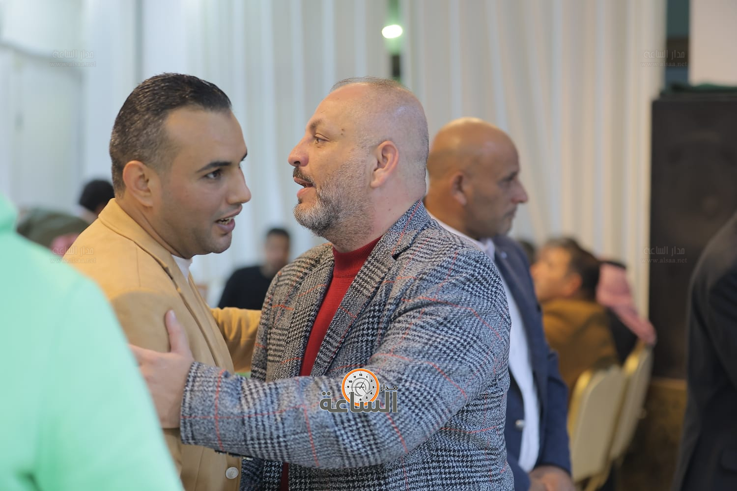 Madar Al-Saa Images 0.14066134411389808