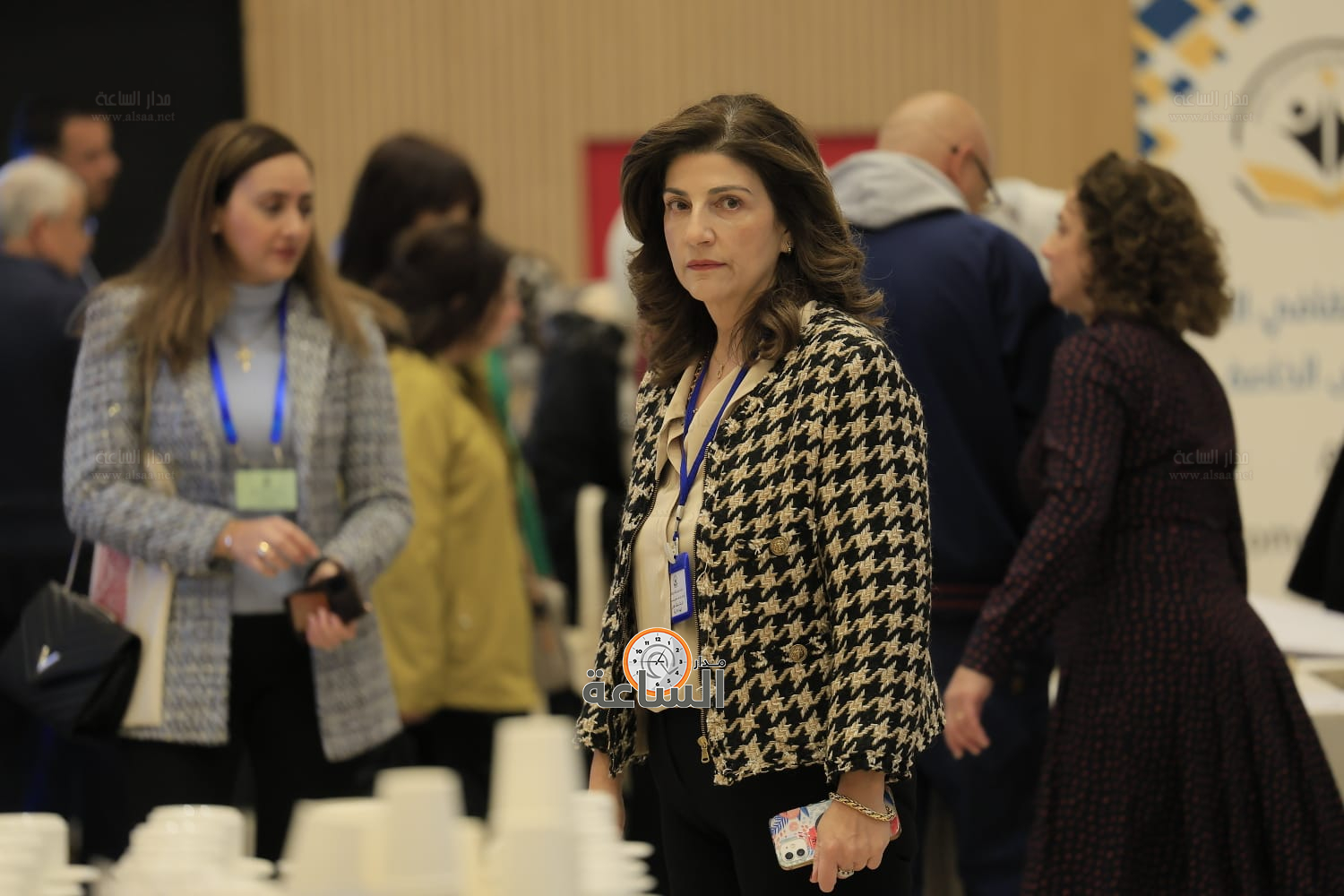 Madar Al-Saa Images 0.9983213917114818