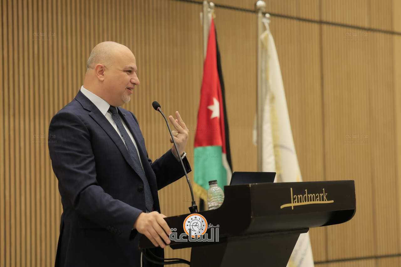 Madar Al-Saa Images 0.17203760499755427