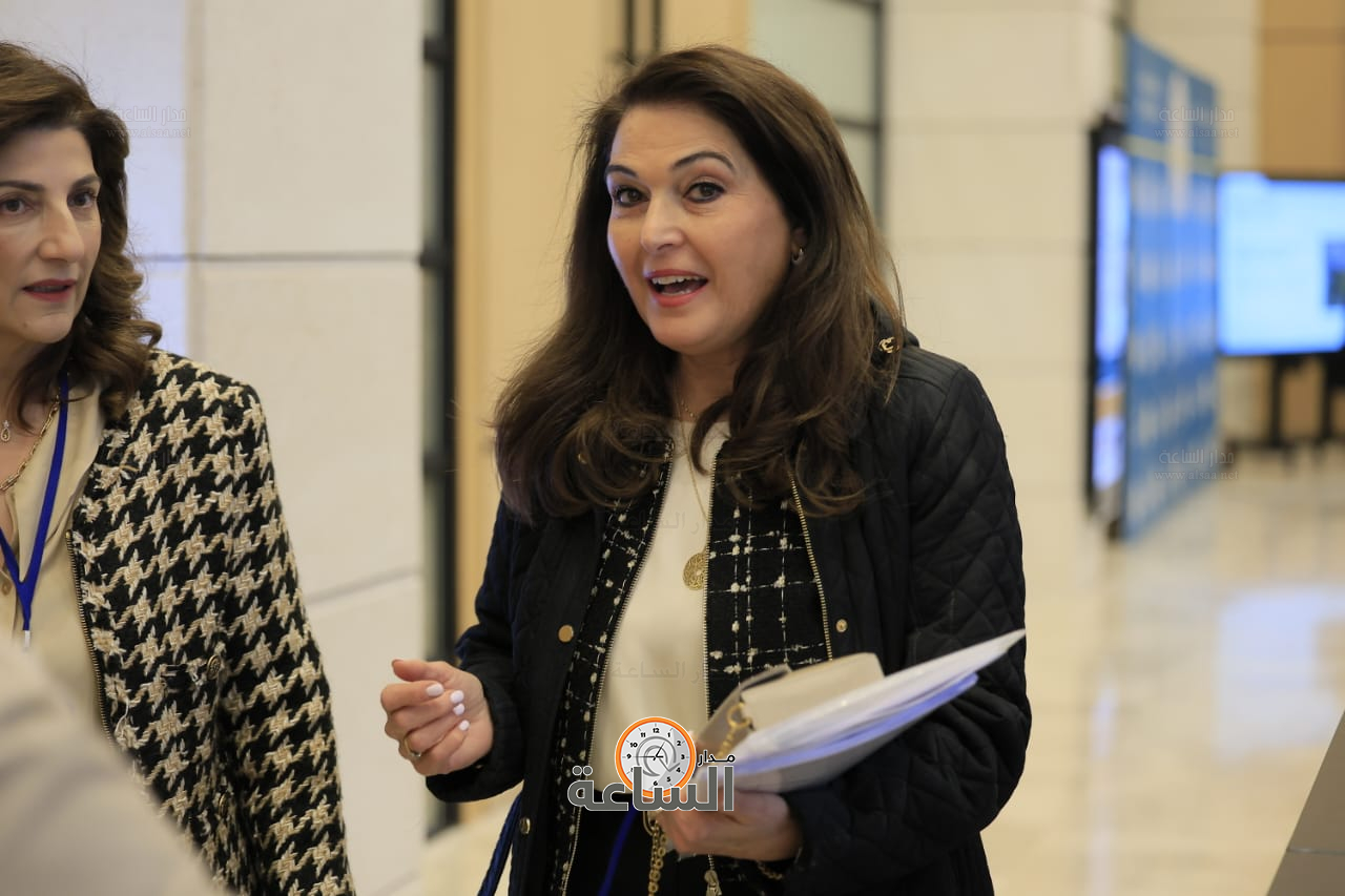 Madar Al-Saa Images 0.9156933695413886