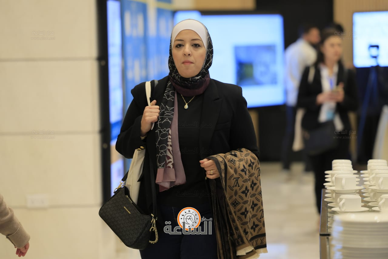 Madar Al-Saa Images 0.7909190409953052