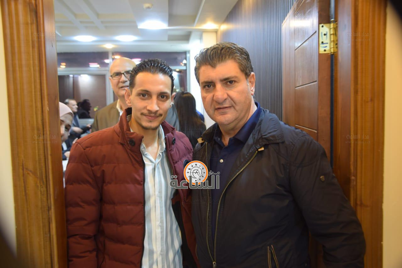 Madar Al-Saa Images 0.4919439405711449