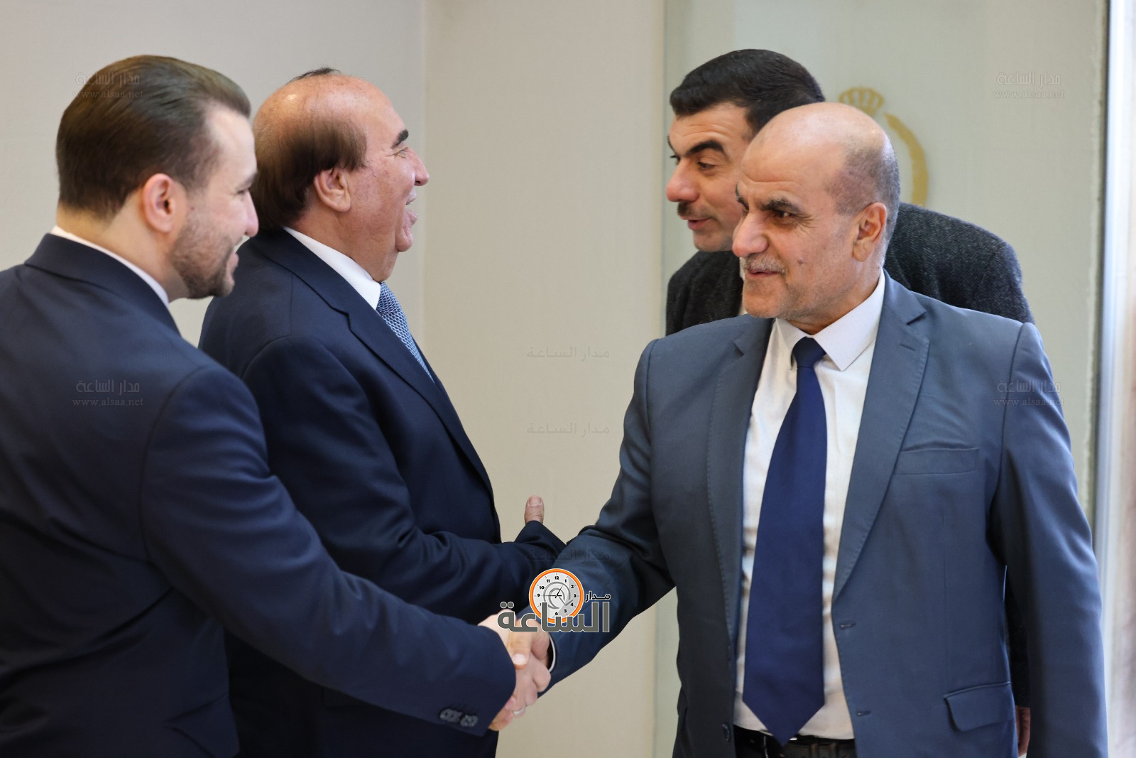 Madar Al-Saa Images 0.18709141429128306