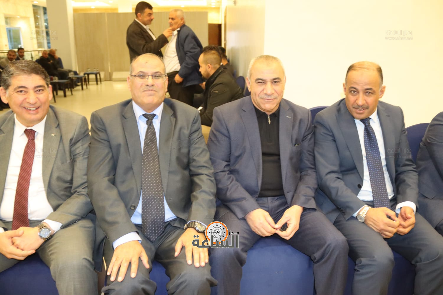 Madar Al-Saa Images 0.4122004891674472