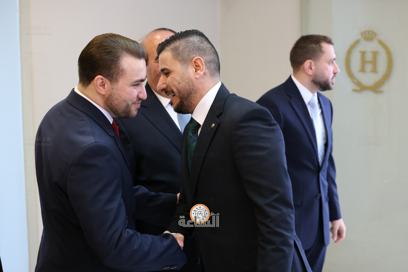 Madar Al-Saa Images 0.2262600100993084