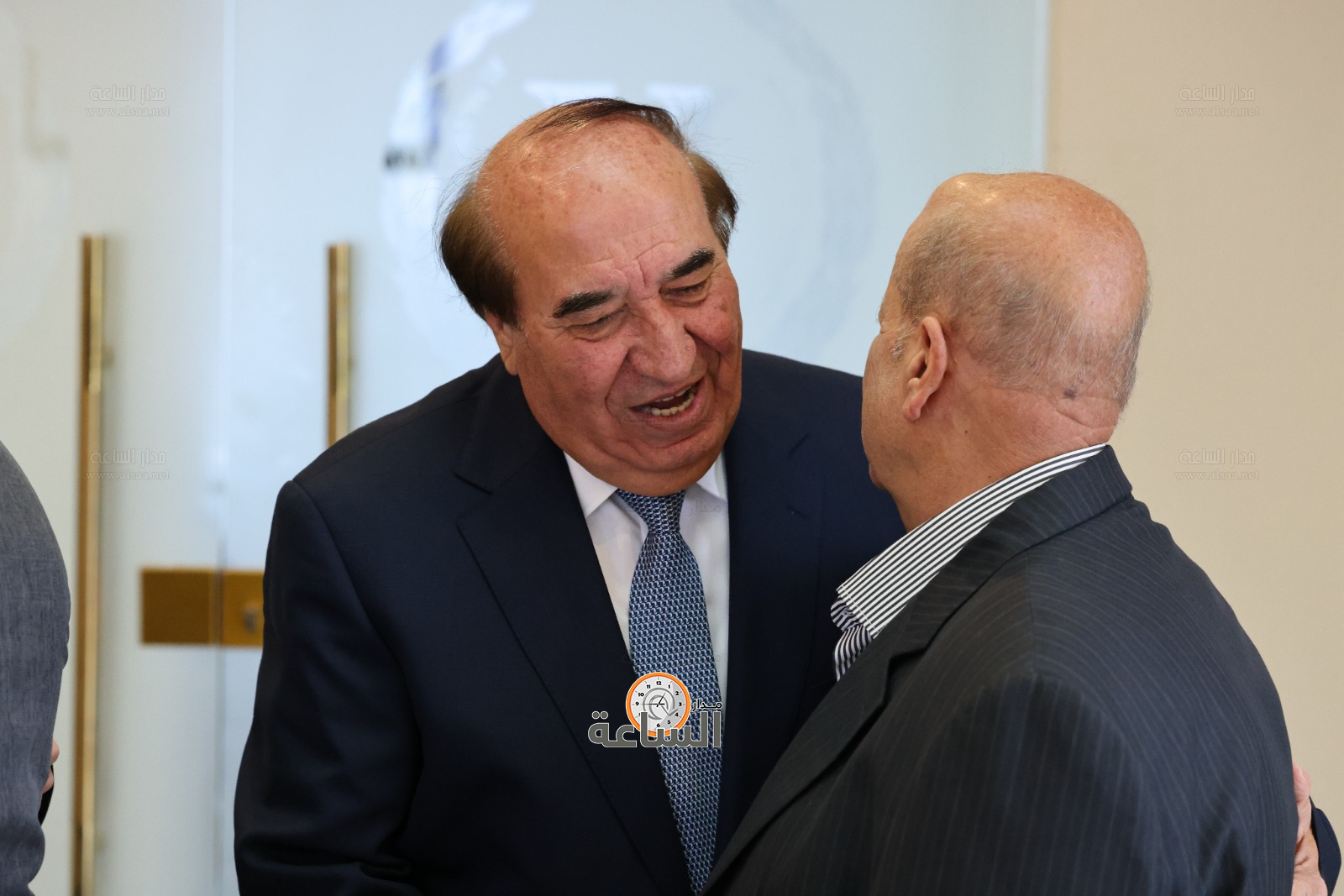 Madar Al-Saa Images 0.4687064354367896