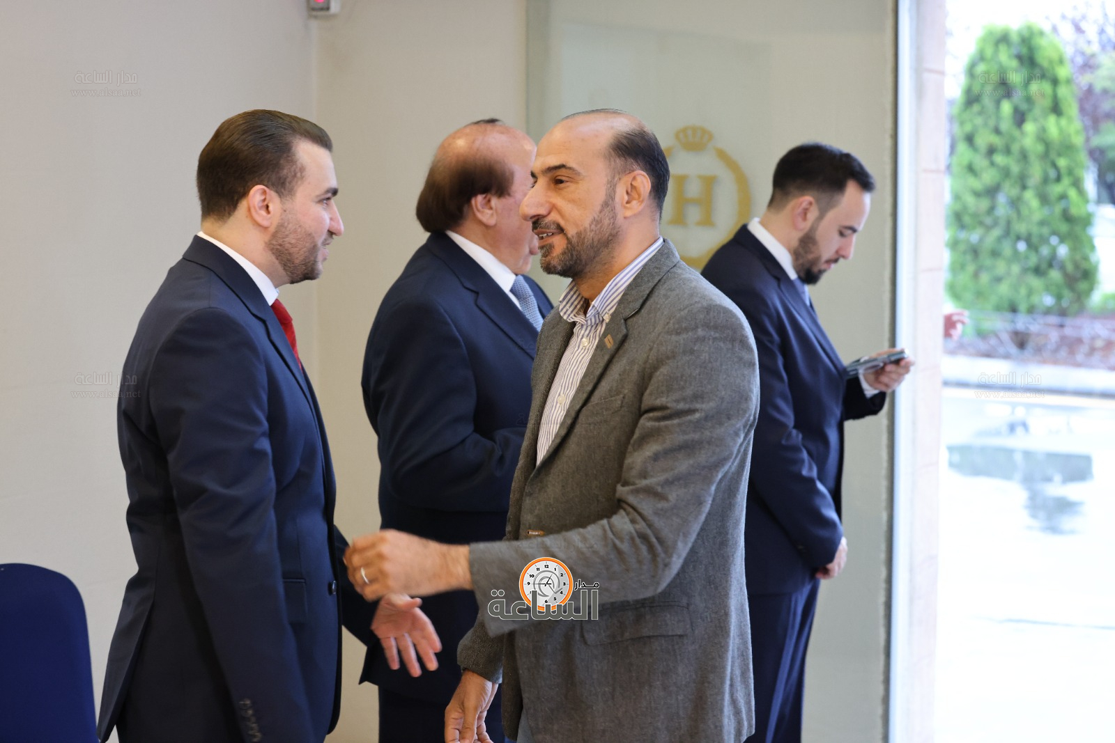 Madar Al-Saa Images 0.06877171840732799