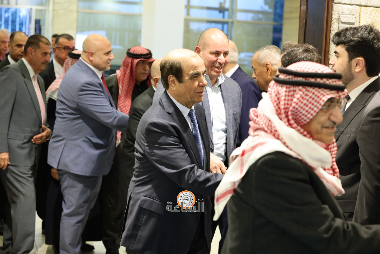 Madar Al-Saa Images 0.6427301787963079