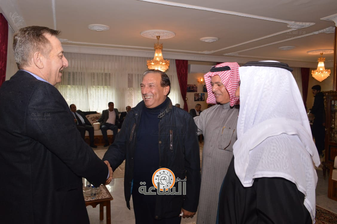 Madar Al-Saa Images 0.6608080331620353