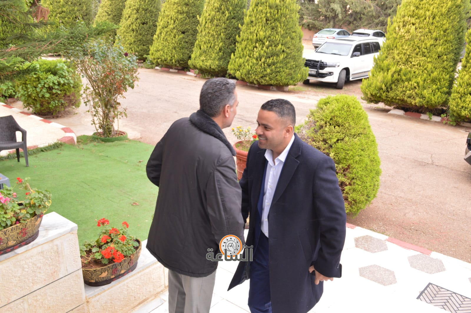 Madar Al-Saa Images 0.186275339788035