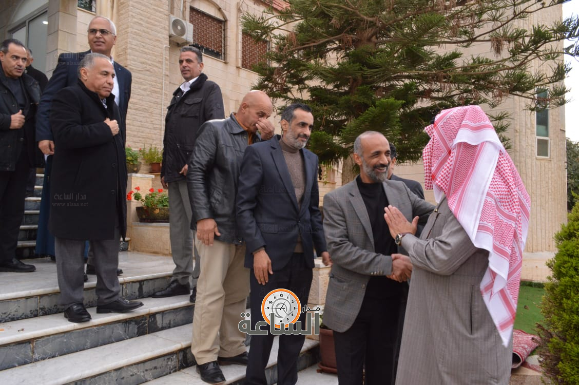 Madar Al-Saa Images 0.12990601822895476