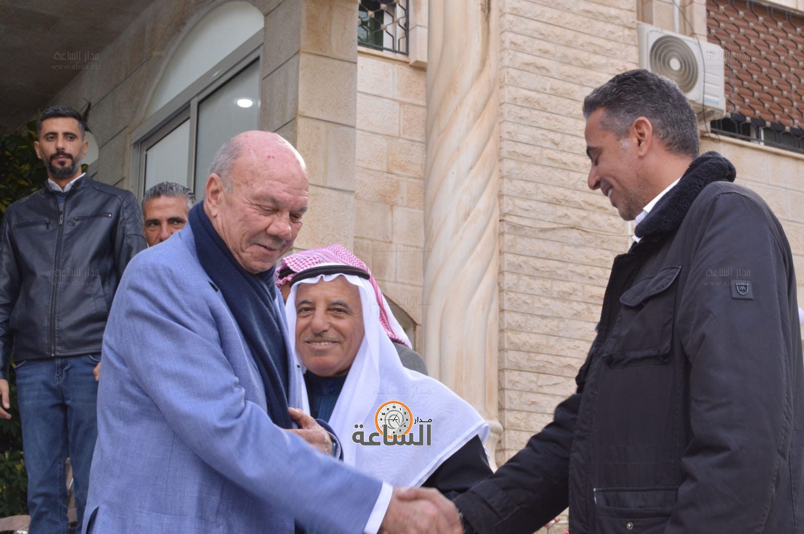 Madar Al-Saa Images 0.8386970255577402