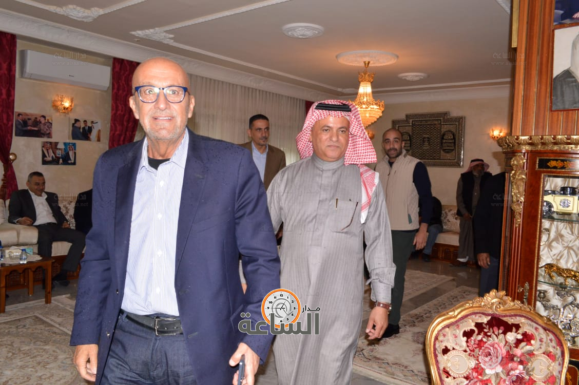 Madar Al-Saa Images 0.9929103078983967