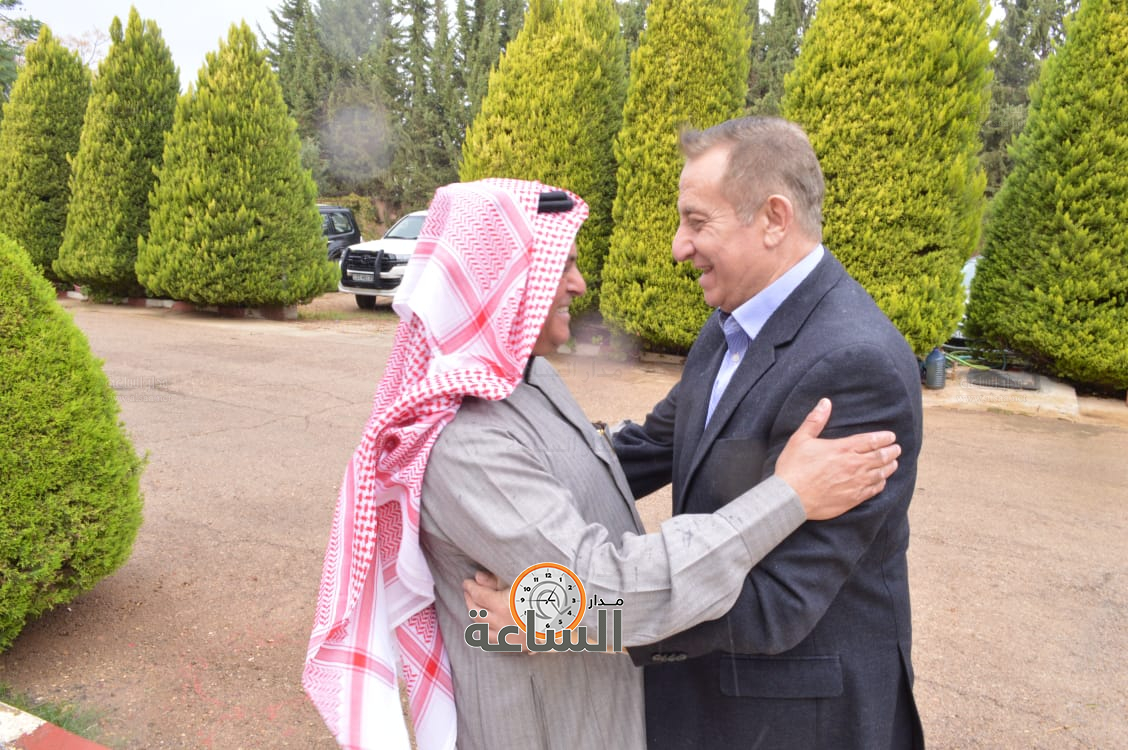 Madar Al-Saa Images 0.899325307608041