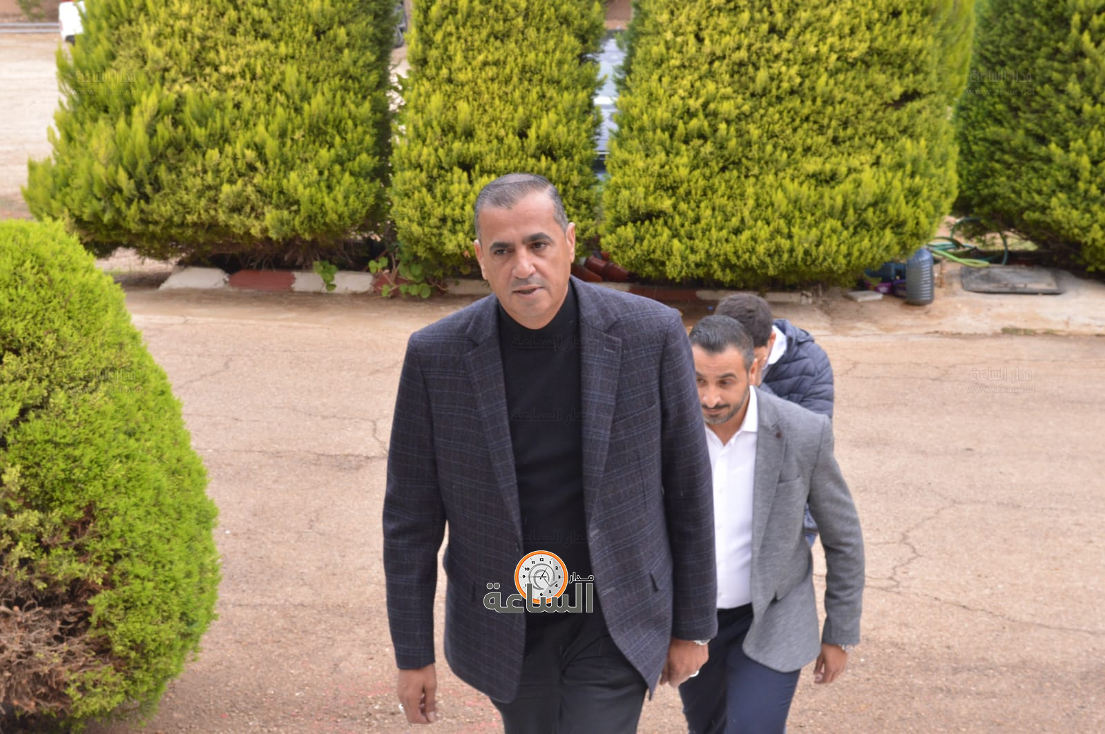 Madar Al-Saa Images 0.857432422337836